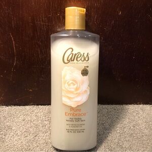 READ- Caress Fine Fragrance Pure Embrace White Flowers Almond Oil Body Wash 18oz